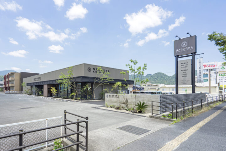 NAGAOKA まぶた・スキンクリニック 様